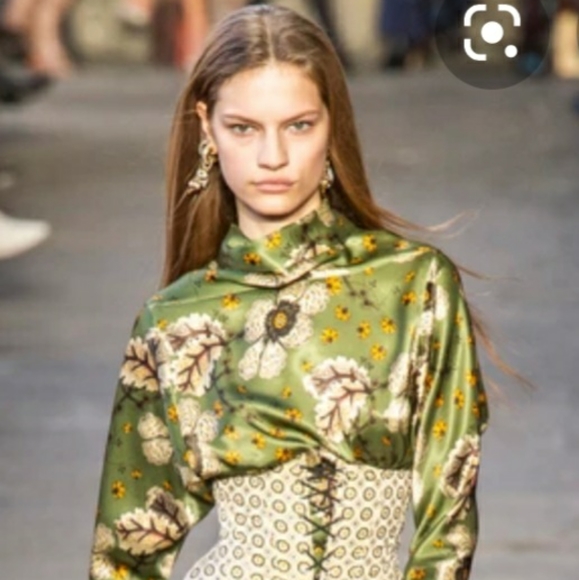 River Island Tops - Rare vintage River Island blouse